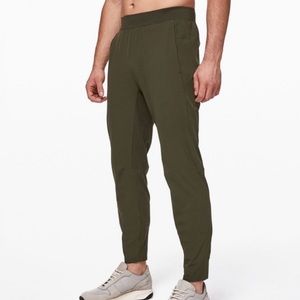 Lululemon In Mind Pant Size M 30” Inseam Dark Olive